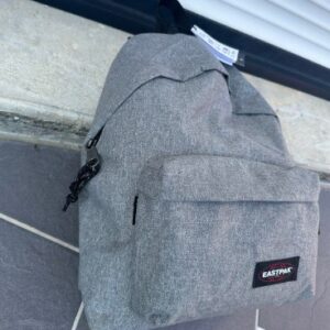 Sac EastPack Gris