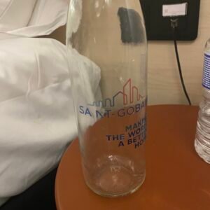 Saint-Gobain Gourde en plastique