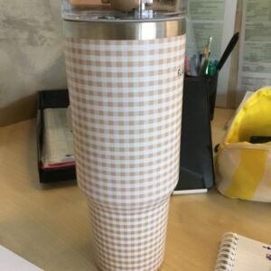 Gobelet isotherme motif vichy beige