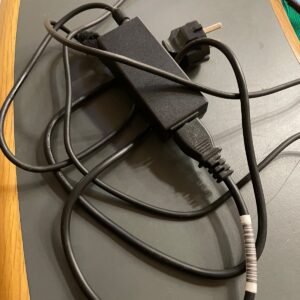 Chargeur secteur noir avec câble